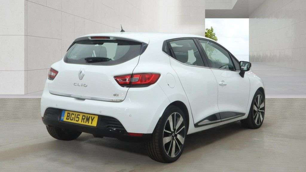 2015 RENAULT CLIO 2015 RENAULT CLIO
