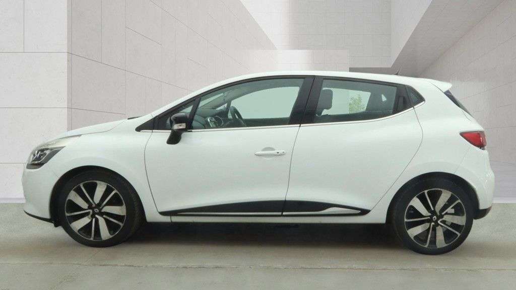2015 RENAULT CLIO 2015 RENAULT CLIO