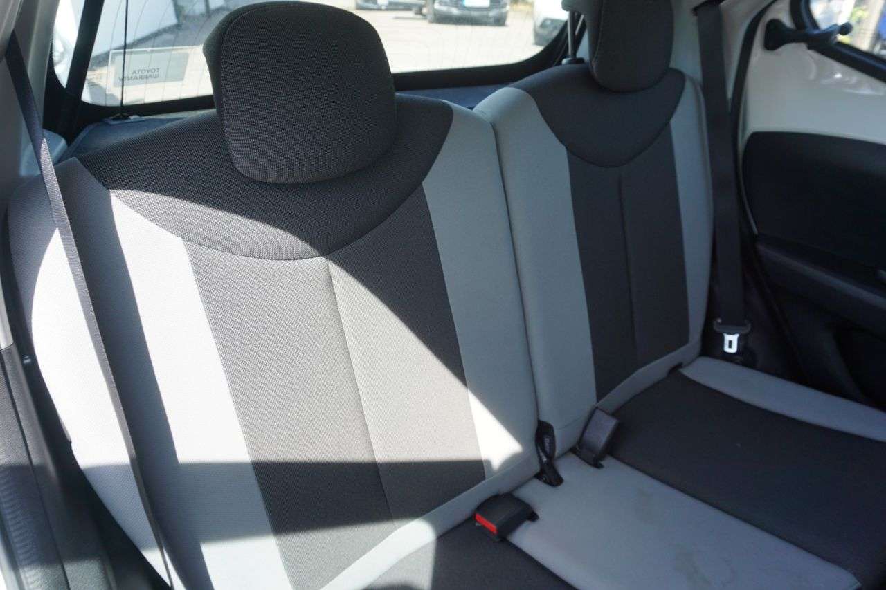 2016 TOYOTA AYGO 2016 TOYOTA AYGO