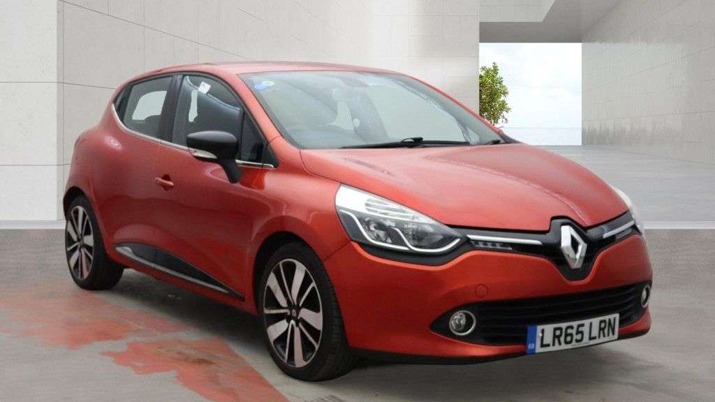 2015 RENAULT CLIO 2015 RENAULT CLIO