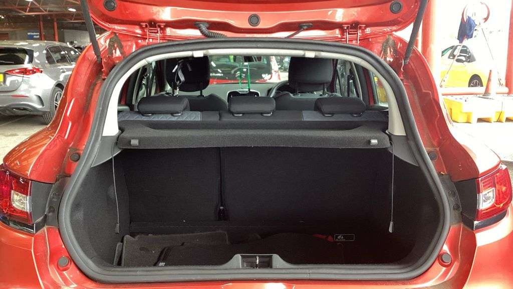 2015 RENAULT CLIO 2015 RENAULT CLIO