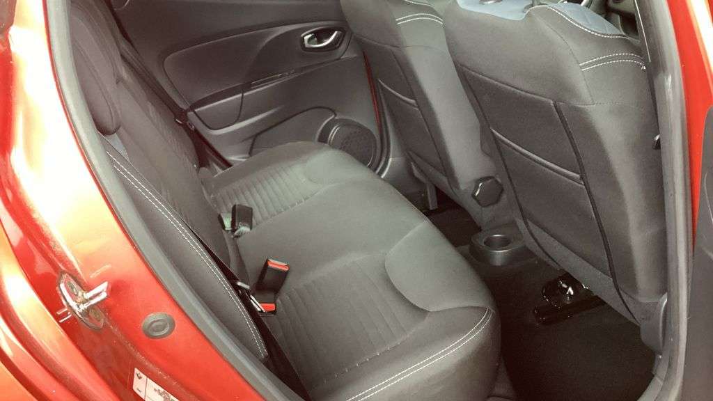 2015 RENAULT CLIO 2015 RENAULT CLIO