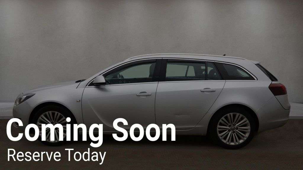 A 2015 VAUXHALL INSIGNIA 2.0 CDTi ecoFLEX Tech Line Sports Tourer 5dr Diesel Manual Euro 5 (s/s) (14 A 2015 VAUXHALL INSIGNIA 2.0 CDTi ecoFLEX Tech Line Sports Tourer 5dr Diesel Manual Euro 5 (s/s) (14