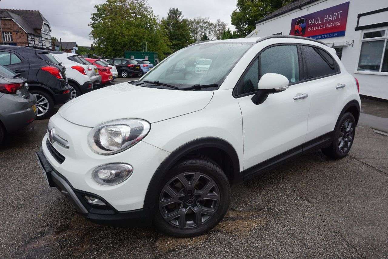 A 2016 FIAT 500X 1.6 MultiJetII Cross SUV 5dr Diesel Manual Euro 6 (s/s) (120 ps) A 2016 FIAT 500X 1.6 MultiJetII Cross SUV 5dr Diesel Manual Euro 6 (s/s) (120 ps)
