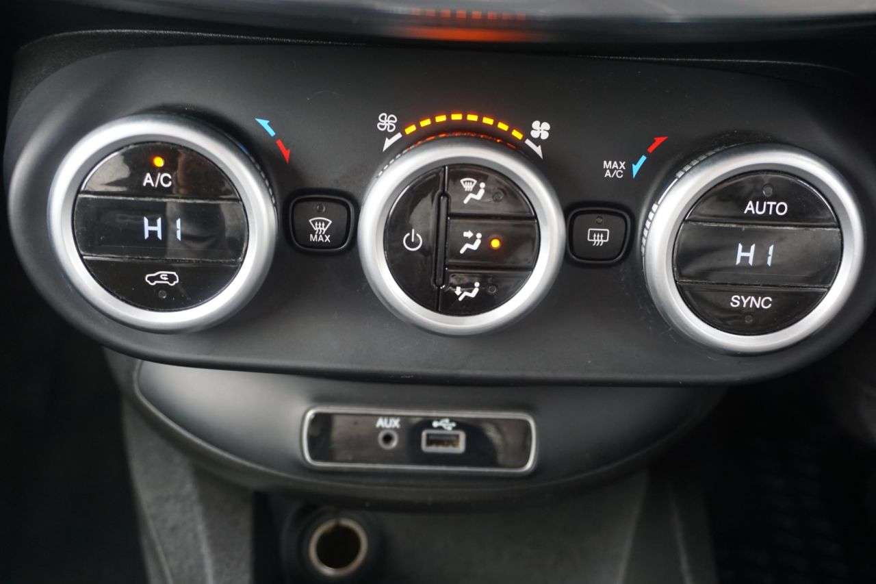 2016 FIAT 500X 2016 FIAT 500X