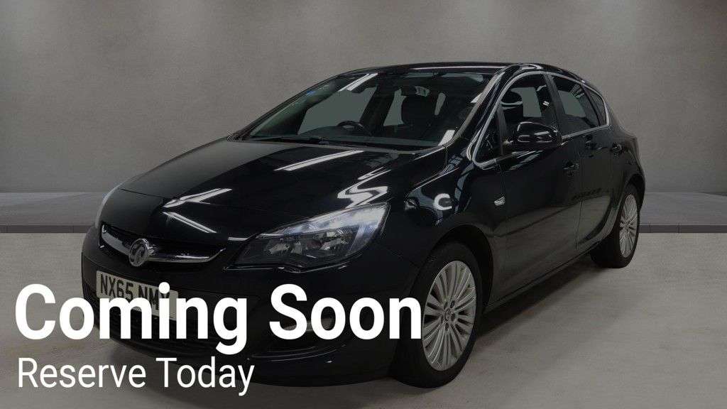 A 2015 VAUXHALL ASTRA 1.6i Excite Hatchback 5dr Petrol Manual Euro 6 (115 ps) A 2015 VAUXHALL ASTRA 1.6i Excite Hatchback 5dr Petrol Manual Euro 6 (115 ps)