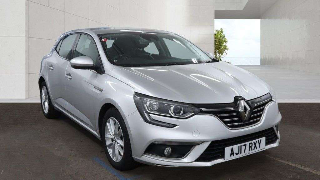 A 2017 RENAULT MEGANE 1.6 dCi Dynamique Nav Hatchback 5dr Diesel Manual Euro 6 (s/s) (130 ps) A 2017 RENAULT MEGANE 1.6 dCi Dynamique Nav Hatchback 5dr Diesel Manual Euro 6 (s/s) (130 ps)
