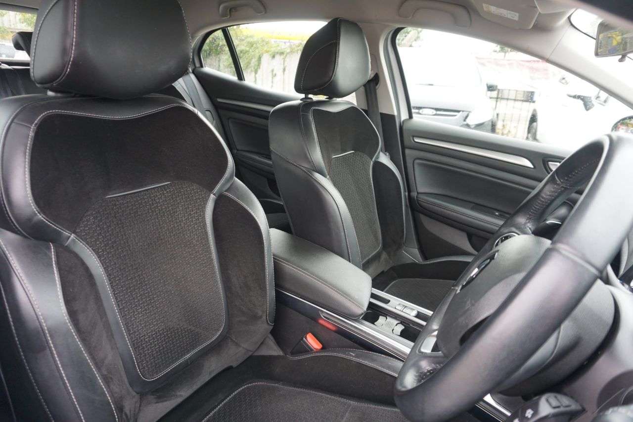 2017 RENAULT MEGANE 2017 RENAULT MEGANE