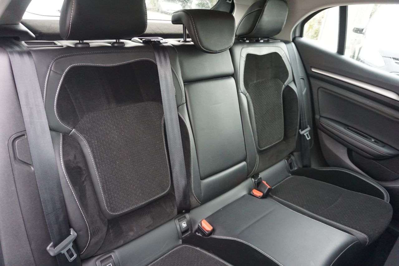 2017 RENAULT MEGANE 2017 RENAULT MEGANE