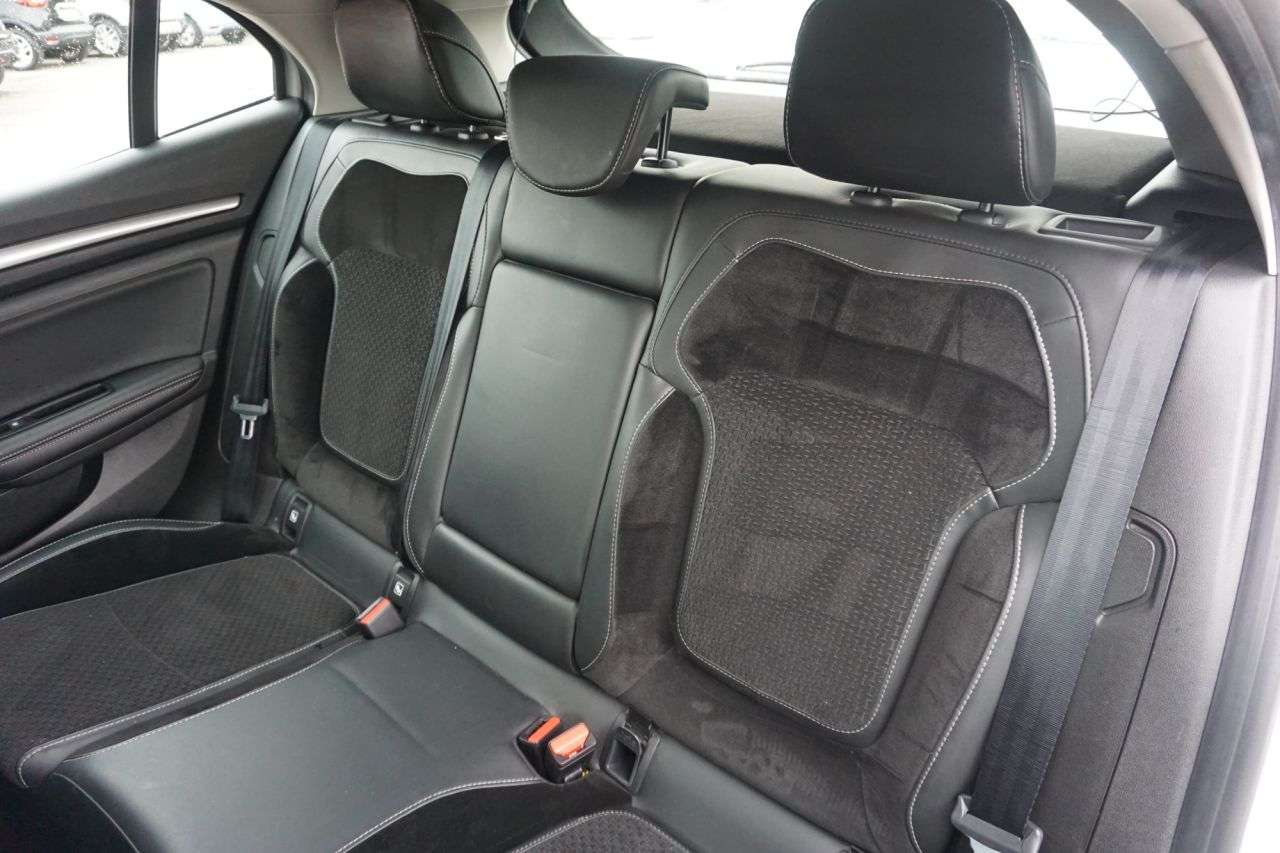 2017 RENAULT MEGANE 2017 RENAULT MEGANE