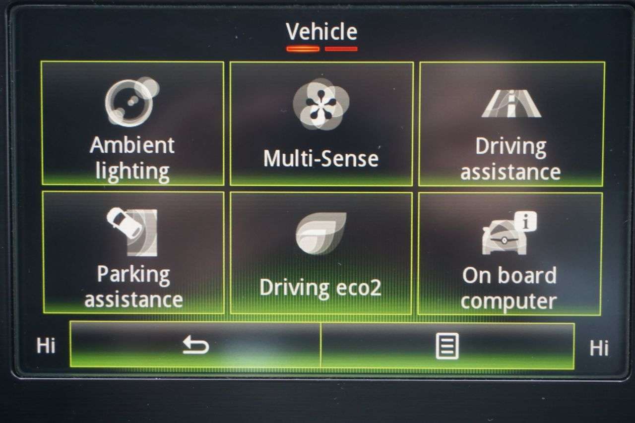 2017 RENAULT MEGANE 2017 RENAULT MEGANE