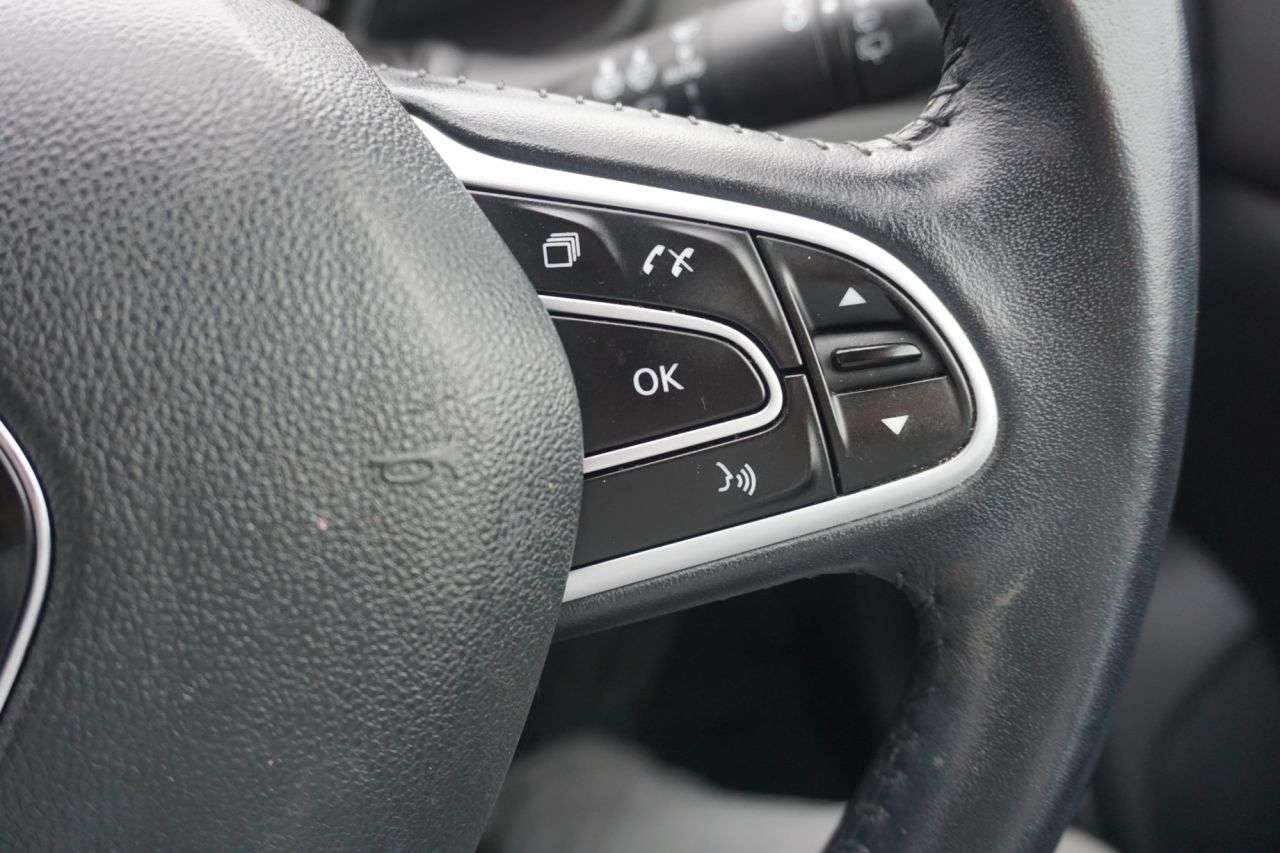2017 RENAULT MEGANE 2017 RENAULT MEGANE