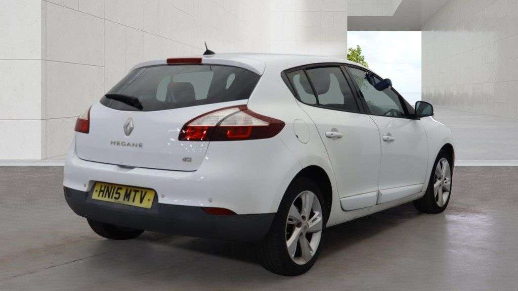 2015 RENAULT MEGANE 2015 RENAULT MEGANE