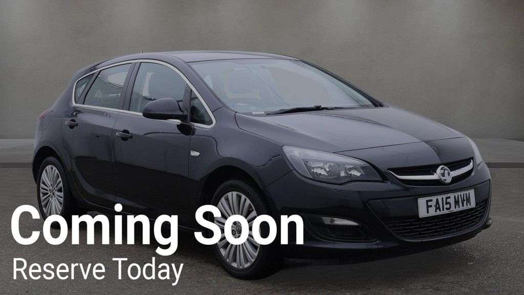 A 2015 VAUXHALL ASTRA 1.4i Excite Hatchback 5dr Petrol Manual Euro 6 (100 ps) A 2015 VAUXHALL ASTRA 1.4i Excite Hatchback 5dr Petrol Manual Euro 6 (100 ps)