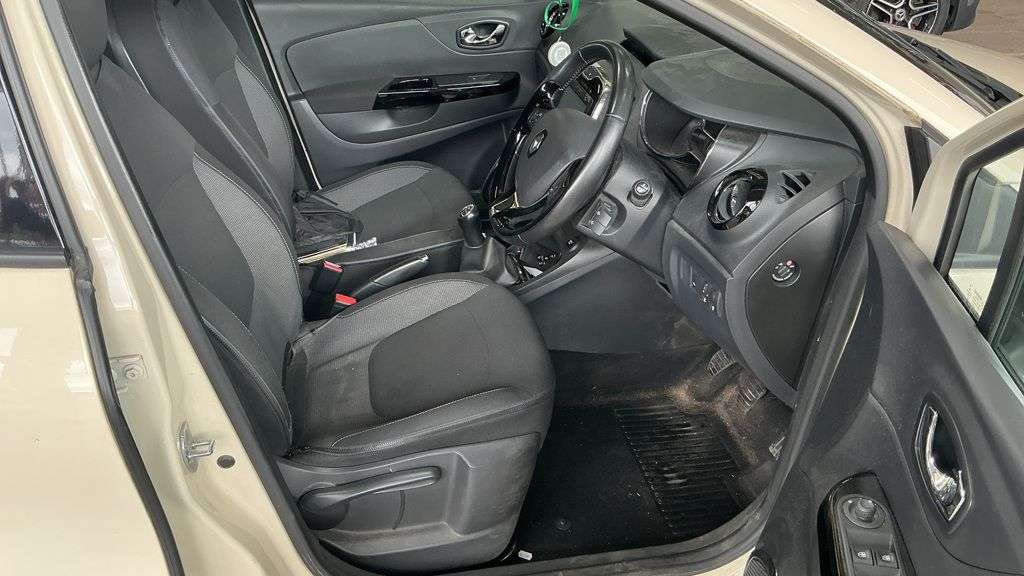 2016 RENAULT CAPTUR 2016 RENAULT CAPTUR