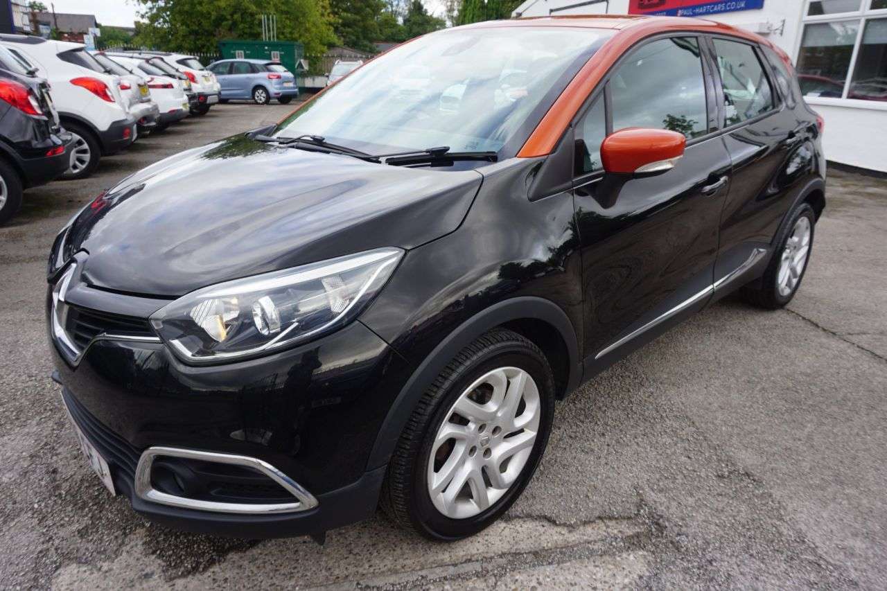 A 2016 RENAULT CAPTUR 1.5 dCi ENERGY Dynamique Nav SUV 5dr Diesel Manual Euro 6 (s/s) (90 ps) A 2016 RENAULT CAPTUR 1.5 dCi ENERGY Dynamique Nav SUV 5dr Diesel Manual Euro 6 (s/s) (90 ps)