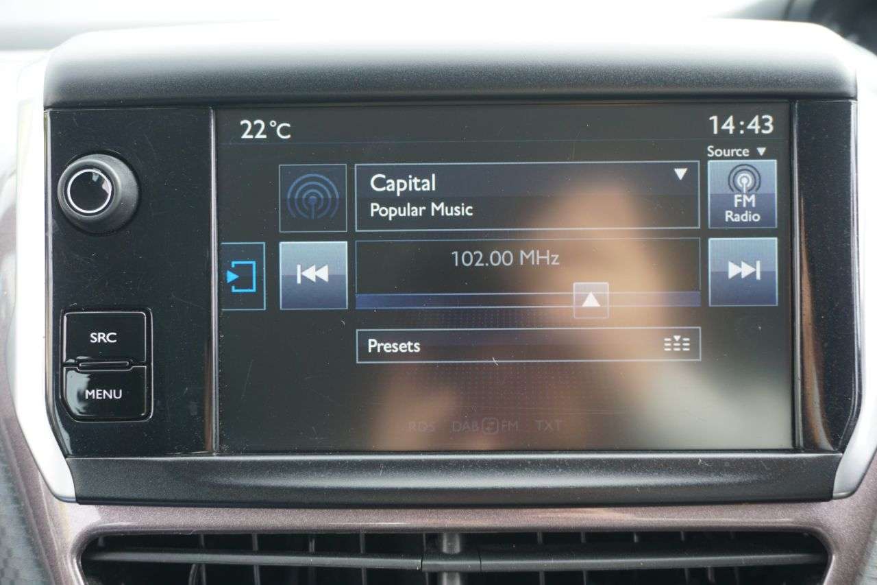 2015 PEUGEOT 2008 2015 PEUGEOT 2008