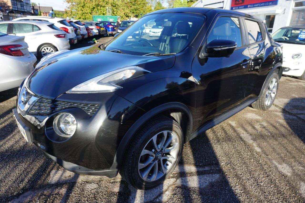 A 2016 NISSAN JUKE 1.5 dCi Tekna SUV 5dr Diesel Manual Euro 6 (s/s) (110 ps) A 2016 NISSAN JUKE 1.5 dCi Tekna SUV 5dr Diesel Manual Euro 6 (s/s) (110 ps)