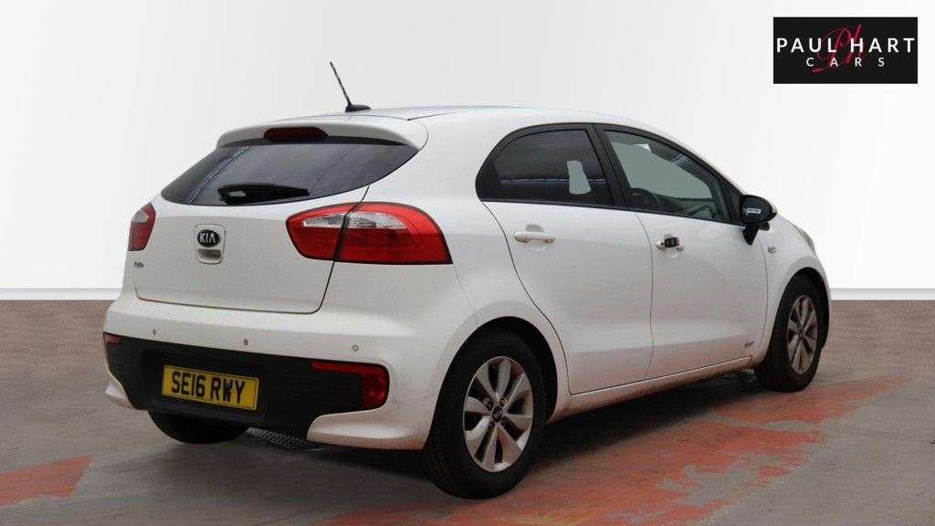 A 2016 KIA RIO 1.25 SR7 Hatchback 5dr Petrol Manual Euro 6 (84 bhp) A 2016 KIA RIO 1.25 SR7 Hatchback 5dr Petrol Manual Euro 6 (84 bhp)