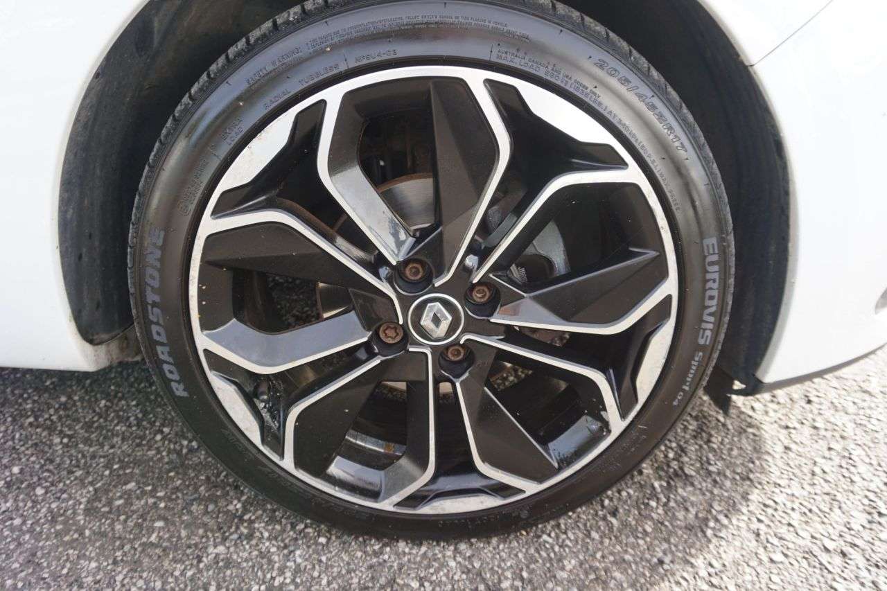 2017 RENAULT CLIO 2017 RENAULT CLIO