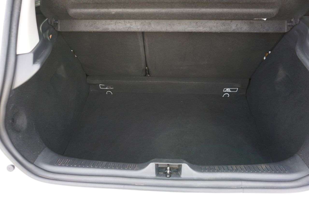 2017 RENAULT CLIO 2017 RENAULT CLIO