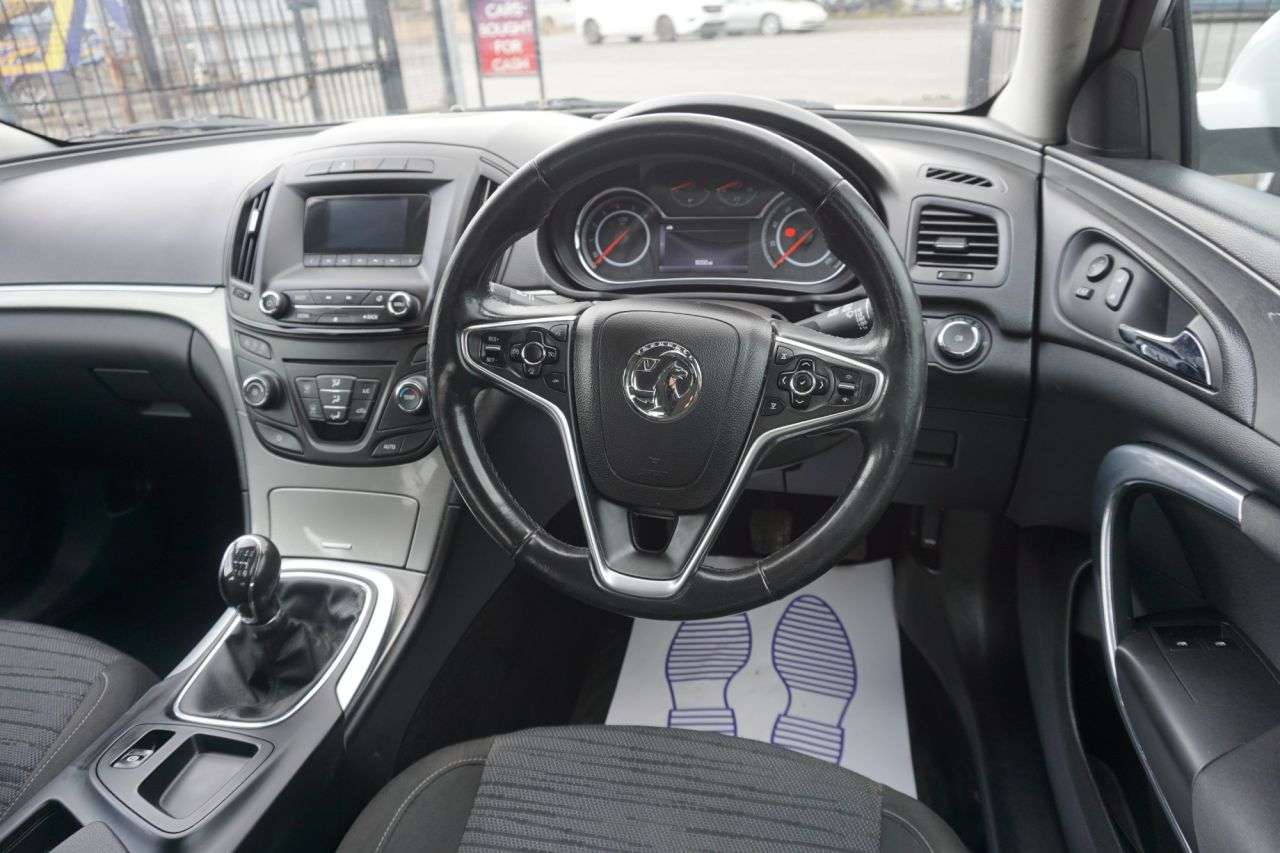2015 VAUXHALL INSIGNIA 2015 VAUXHALL INSIGNIA