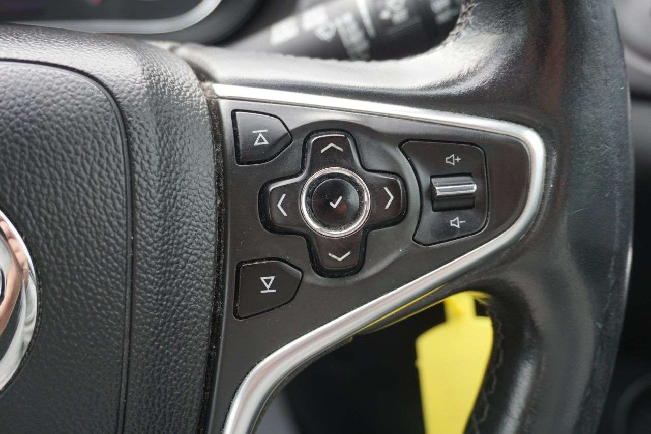 2015 VAUXHALL INSIGNIA 2015 VAUXHALL INSIGNIA