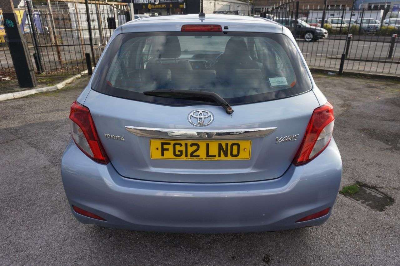 2012 TOYOTA YARIS 2012 TOYOTA YARIS