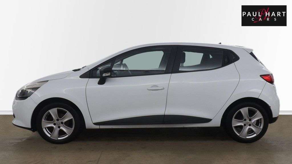 2015 RENAULT CLIO 2015 RENAULT CLIO