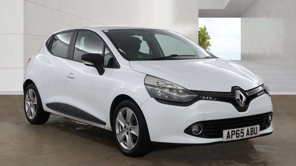 2015 RENAULT CLIO 2015 RENAULT CLIO