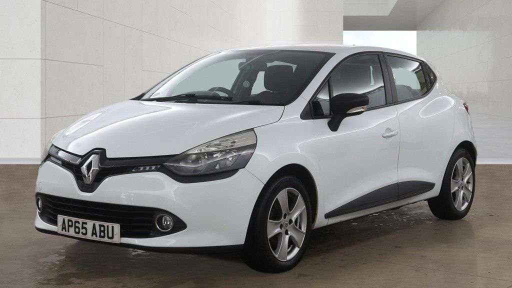 2015 RENAULT CLIO 2015 RENAULT CLIO