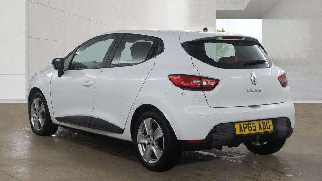 2015 RENAULT CLIO 2015 RENAULT CLIO