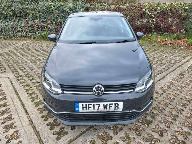 A 2017 VOLKSWAGEN POLO 1.2 TSI BlueMotion Tech Match Edition DSG Euro 6 (s/s) 5dr A 2017 VOLKSWAGEN POLO 1.2 TSI BlueMotion Tech Match Edition DSG Euro 6 (s/s) 5dr