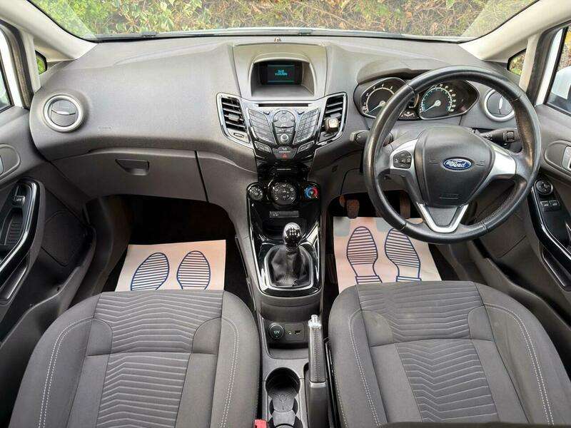 2015 FORD FIESTA 2015 FORD FIESTA