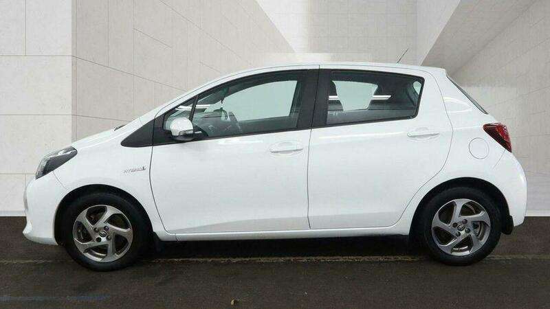 2015 TOYOTA YARIS 2015 TOYOTA YARIS