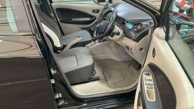 2015 RENAULT ZOE 2015 RENAULT ZOE