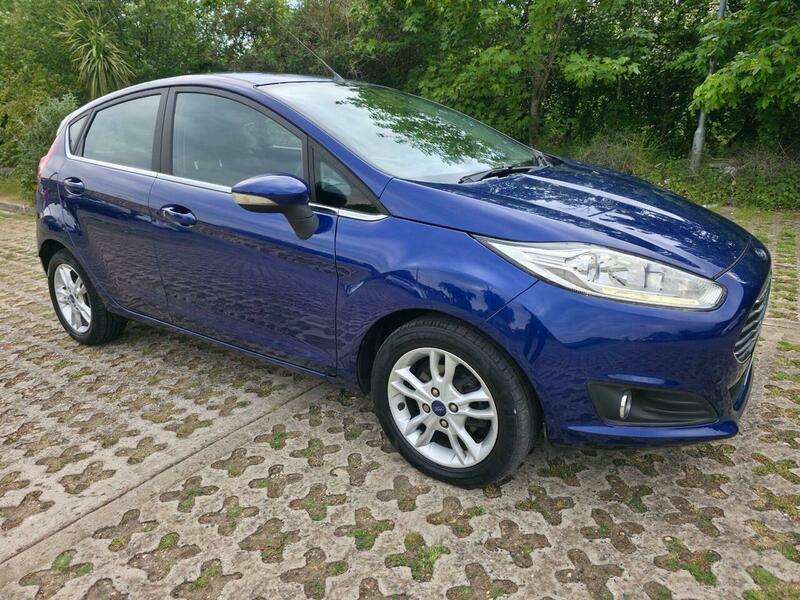 A 2016 FORD FIESTA 1.0T EcoBoost Zetec Euro 6 (s/s) 5dr A 2016 FORD FIESTA 1.0T EcoBoost Zetec Euro 6 (s/s) 5dr