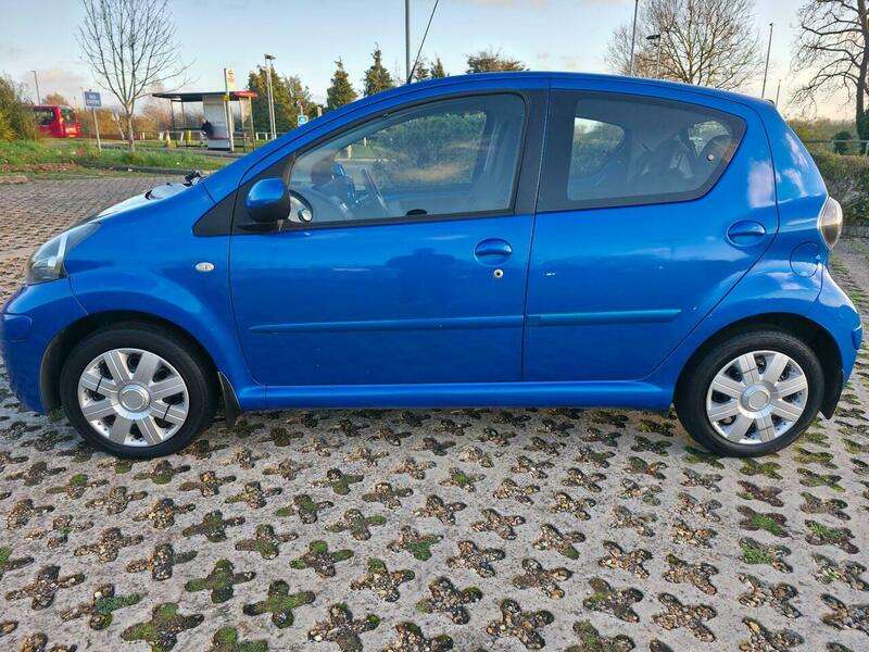 2010 TOYOTA AYGO 2010 TOYOTA AYGO