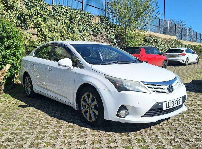 A 2013 TOYOTA AVENSIS 2.2 D-CAT Icon Plus Auto Euro 5 4dr A 2013 TOYOTA AVENSIS 2.2 D-CAT Icon Plus Auto Euro 5 4dr
