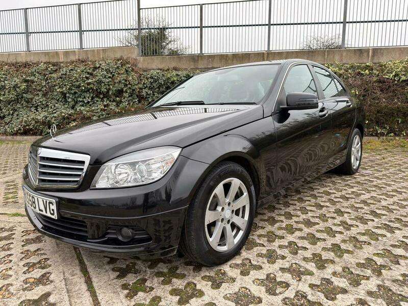 A 2009 MERCEDES-BENZ C CLASS 1.8 C180K SE Auto Euro 4 4dr A 2009 MERCEDES-BENZ C CLASS 1.8 C180K SE Auto Euro 4 4dr