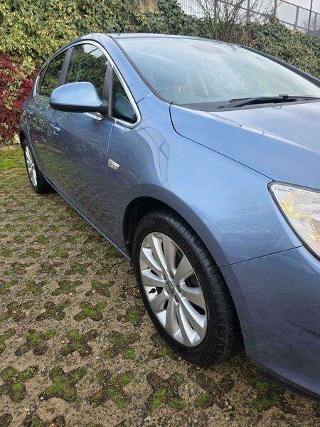 2010 VAUXHALL ASTRA 2010 VAUXHALL ASTRA