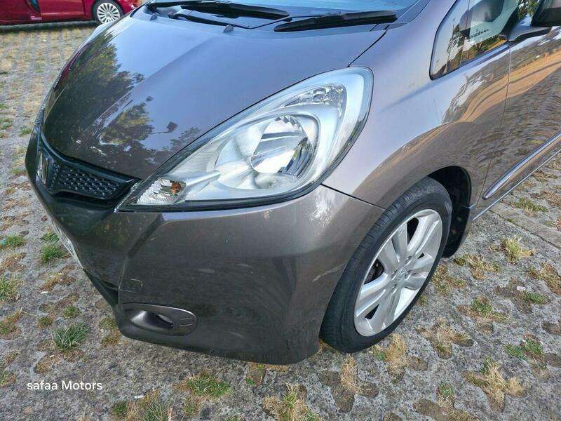 A 2011 HONDA JAZZ 1.4 i-VTEC EX CVT Euro 5 5dr A 2011 HONDA JAZZ 1.4 i-VTEC EX CVT Euro 5 5dr