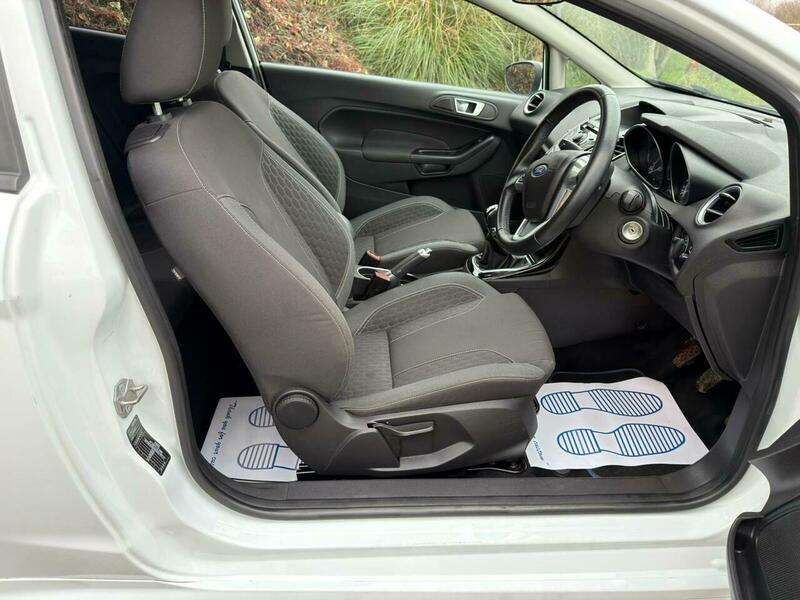 2013 FORD FIESTA 2013 FORD FIESTA