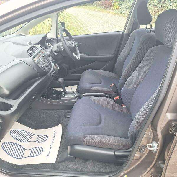 2011 HONDA JAZZ 2011 HONDA JAZZ