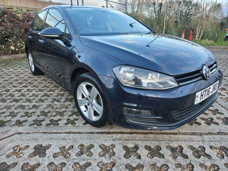 A 2016 VOLKSWAGEN GOLF 1.4 TSI BlueMotion Tech Match Edition DSG Euro 6 (s/s) 5dr A 2016 VOLKSWAGEN GOLF 1.4 TSI BlueMotion Tech Match Edition DSG Euro 6 (s/s) 5dr
