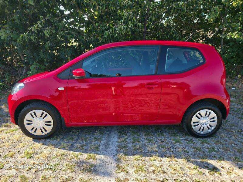 A 2015 VOLKSWAGEN UP 1.0 Move up! ASG Euro 5 3dr A 2015 VOLKSWAGEN UP 1.0 Move up! ASG Euro 5 3dr