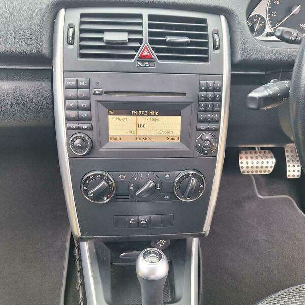 2011 MERCEDES-BENZ B CLASS 2011 MERCEDES-BENZ B CLASS