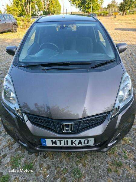 A 2011 HONDA JAZZ 1.4 i-VTEC EX CVT Euro 5 5dr A 2011 HONDA JAZZ 1.4 i-VTEC EX CVT Euro 5 5dr