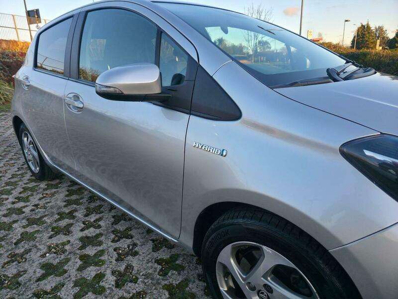 2016 TOYOTA YARIS 2016 TOYOTA YARIS