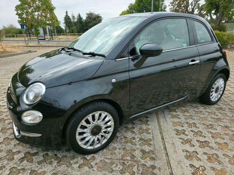 A 2019 FIAT 500 1.2 Lounge Euro 6 (s/s) 3dr A 2019 FIAT 500 1.2 Lounge Euro 6 (s/s) 3dr